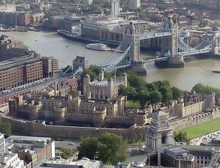 Play UK Lotto in London