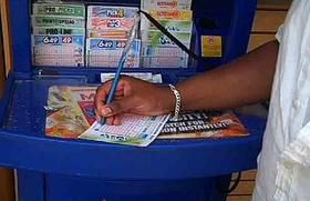 Canada Lotto 6/49 player picks his own lucky numbers